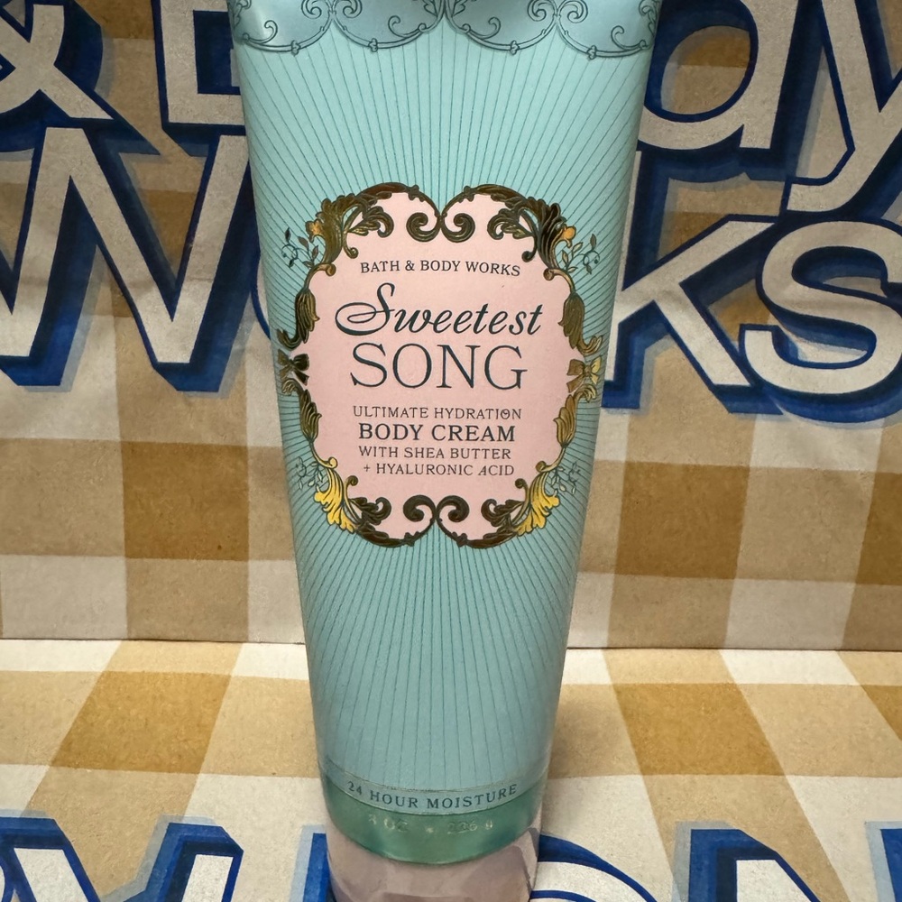 Bath & Body Works Sweetest Song